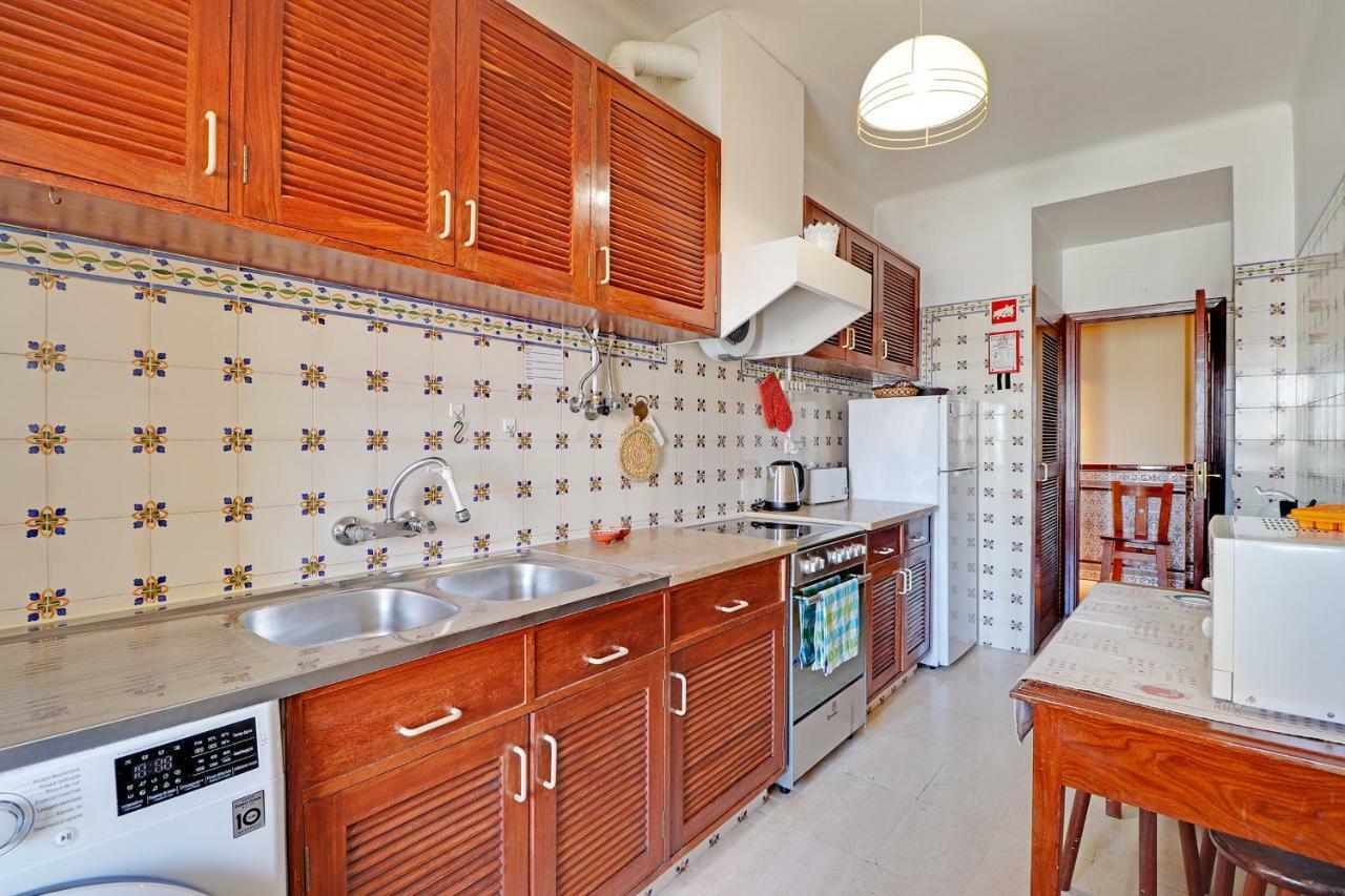 1 By Homing Apartament